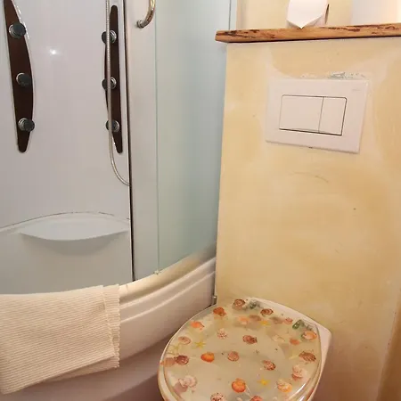Authentic Kruzna Apartment Baska (Krk)