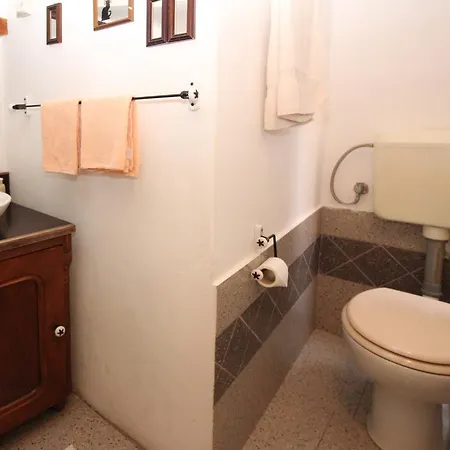 Authentic Kruzna Apartment Baska (Krk)